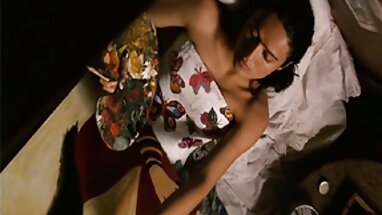 Anya Olsen và Goldie phim xet k che bằng da đen ngoài trời