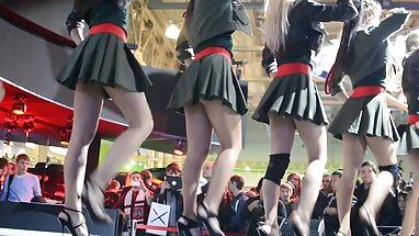 Ngoạm vào bất kỳ lúc nào với Sumire bú cặc sexx k che
