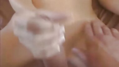 Âm hộ mẹ bella phim sexx k che