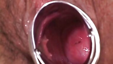 Một số anh lon k che tình Làm ngoài trời, ở nơi công cộng