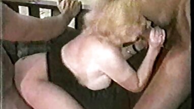 Cô gái đẹp cho niềm vui cho mình với đồ chơi sex han quoc k che